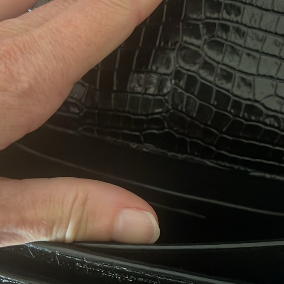 Last chanceEUC calfskin Crocodile Embossed Medium Sunset Saint Laurent purse - Picture 3 of 10